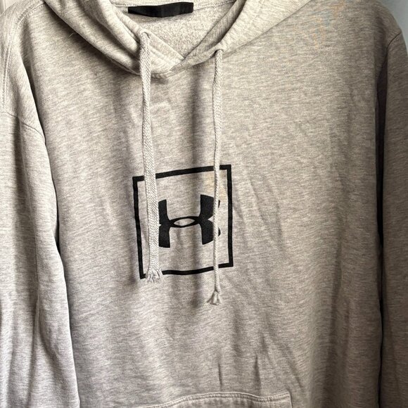 UA Men's sweathshirt - Picture 1 of 4